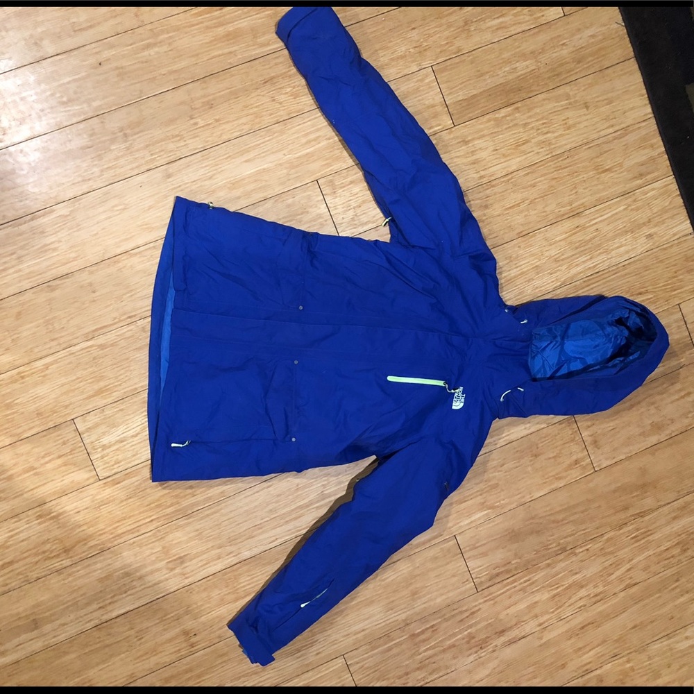 North Face ski/snowboard jacket